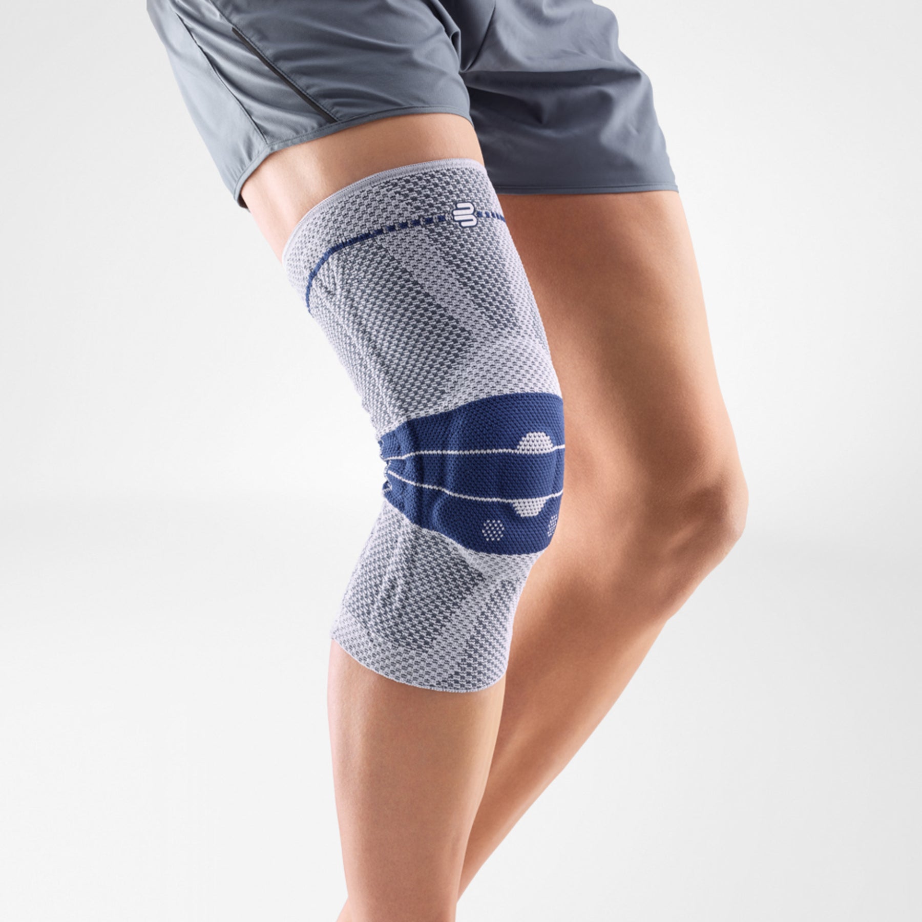 GenuTrain Knee Brace